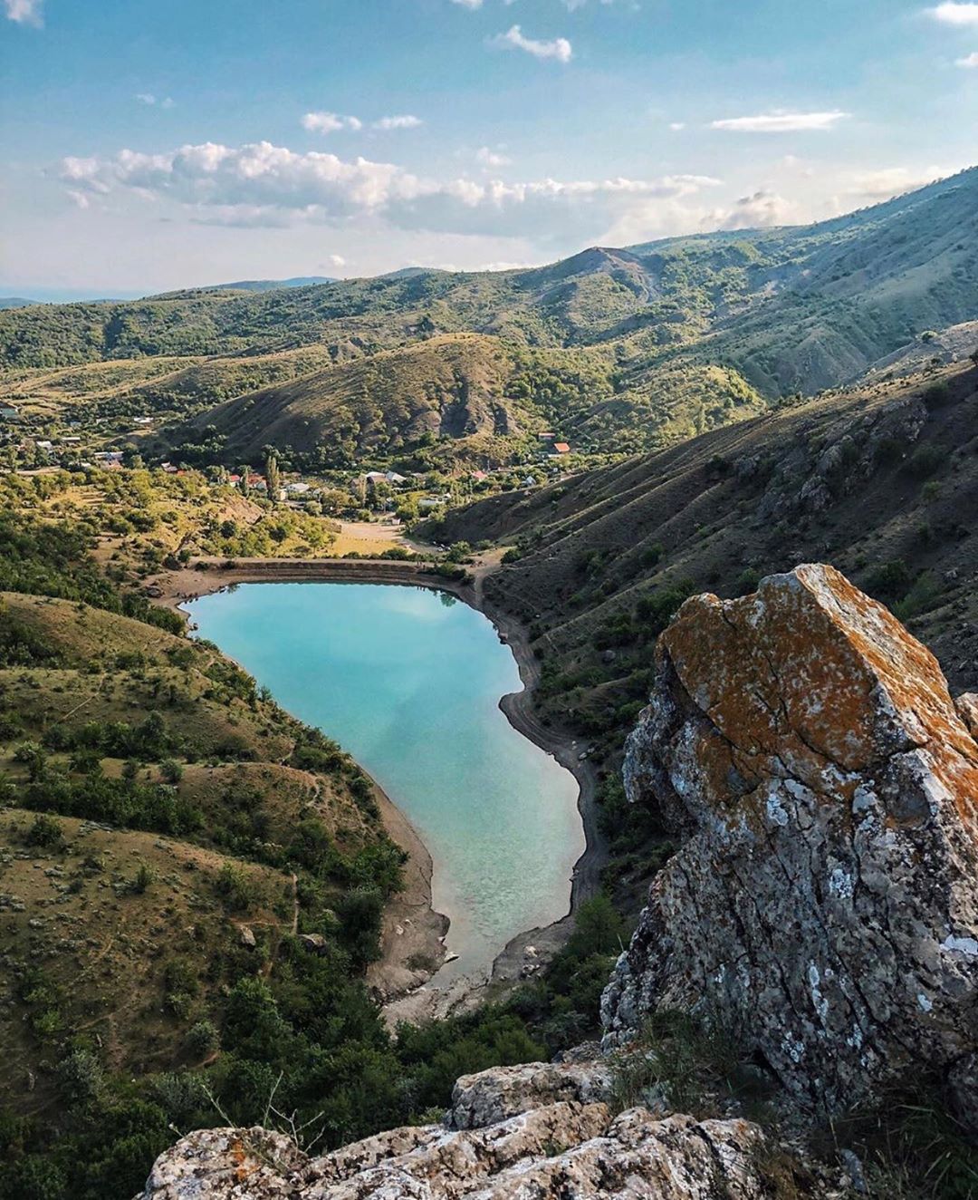 Урочище Панагия (Арпатские водопады и Изумрудное озеро)